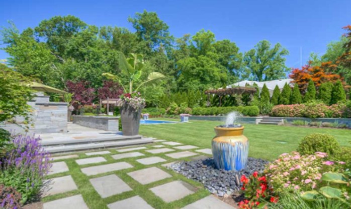 Year-Round Landscape Design